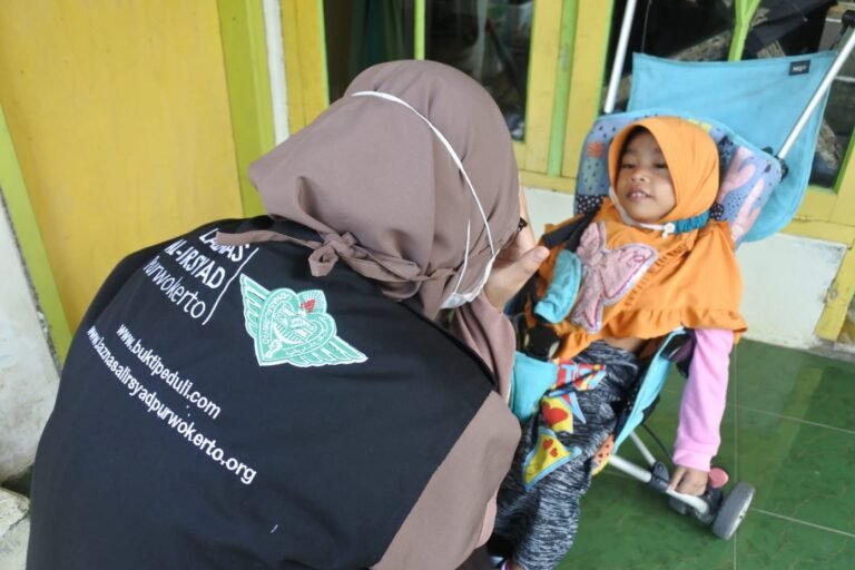 Bantu Penderita Epilepsi, Ambulance Sahabat Dhuafa Antarkan Untuk Kontrol Rutin