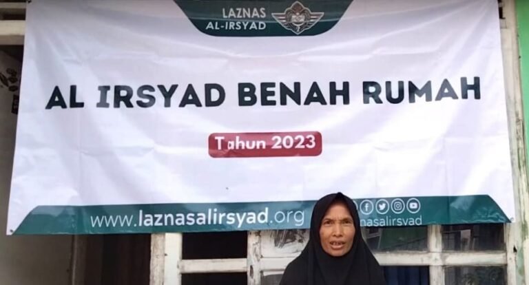 Tahap Pertama Penyaluran Program Al Irsyad Benah Rumah Bagi Janda Mualaf
